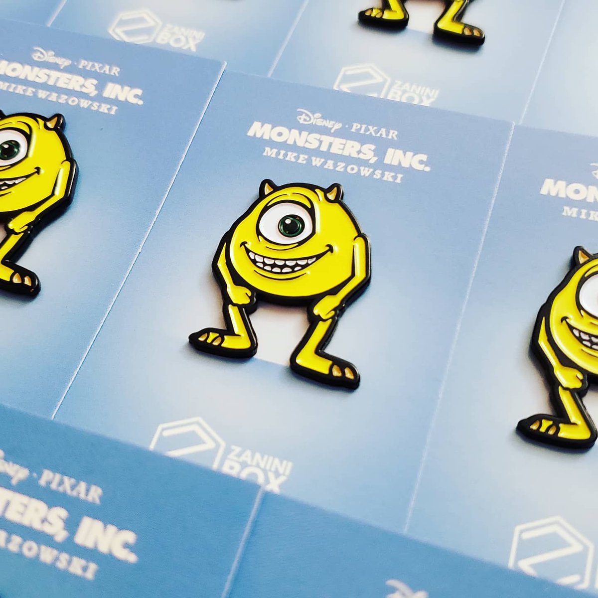 📌 Mike Wazowski 
📦 October 2020
💻 ZaniniBox.com 
📷 Zanini Team
📮 ebay.com/itm/3132380243…
#enamelpin #pincollector #pin #pins #instapin #pinstagram #mysterybox #mikewazowski #monstersinc #monsterssa #pixar #disney #disneypins  #disneypinsforsale