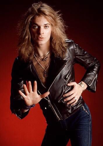 Happy Birthday to Diamond Dave!

David Lee Roth 10/10/54 