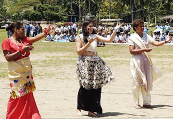 They’ve even developed their own dance form simply known as Indo-Fijian dance !! It’s a blend of Indian classical moves with a local Fijian dance form