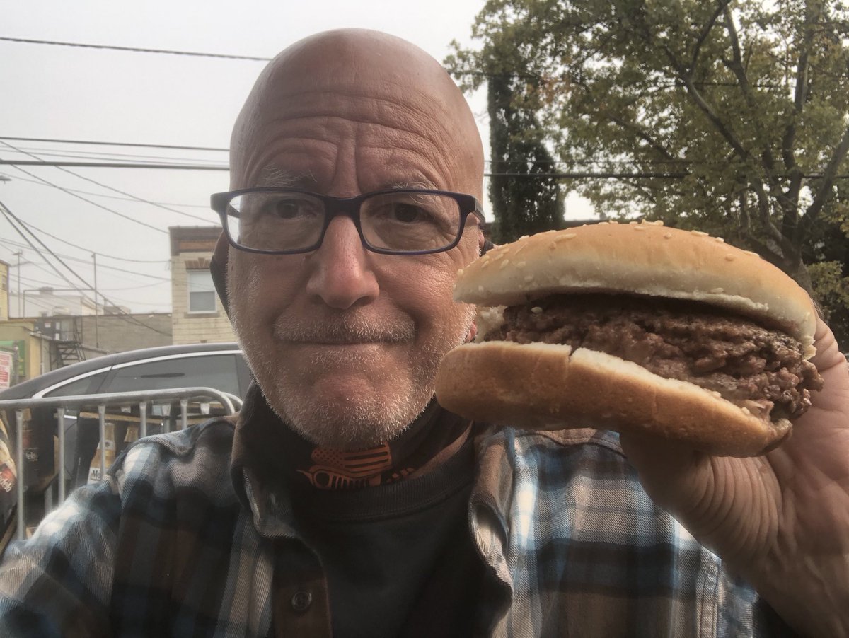 petegenovese's tweet photo. NJs best burger? Right here. Krug’s Tavern, Newark. Winner of our #njsbest burger showdown in 2015. No cheese or lettuce on that baby, just juicy medium-rate meat; I’m burger old-school. https://t.co/UDAJPUdhpb