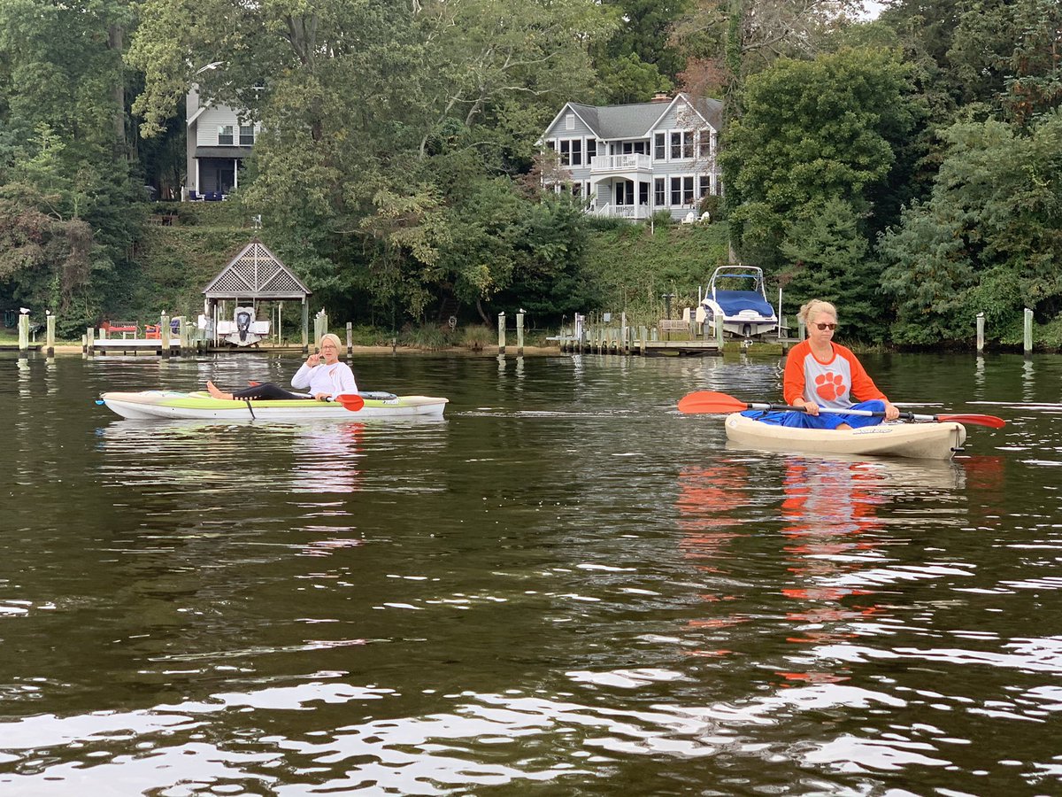 teacherfirst73's tweet photo. Long paddle with friends today ❤️ #whatIneeded #friendsmakeverythingbetter https://t.co/d47PDs3D5i