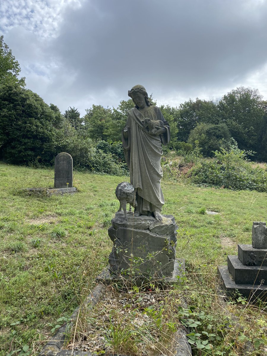 Moody sky....? #NoFilter
This was taken at Woodvale Crematorium in Brighton. I led a service there and an interment of ashes but fortunately had time to wander around before hand. What a lovely space/place 
#FuneralCelebrant #FuneralPlanning