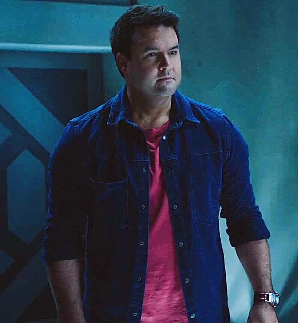 Being called from somewhere as the portal opened up and I walked through as I see the person in front of me*