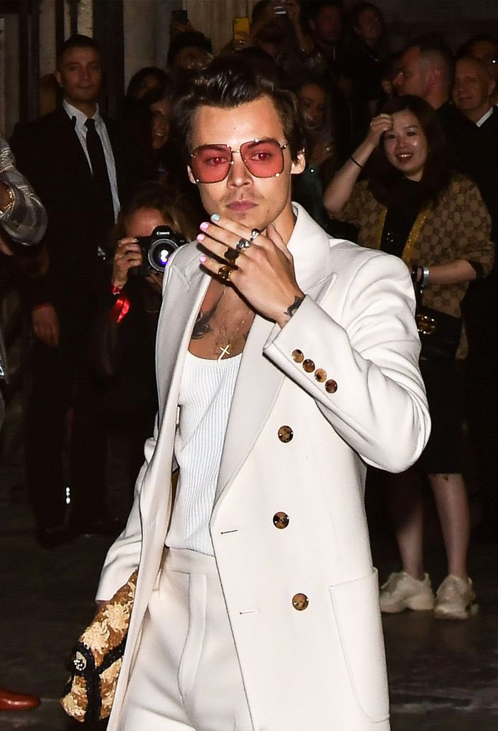 bella hadid and harry styles wearing similar outfits; a thread