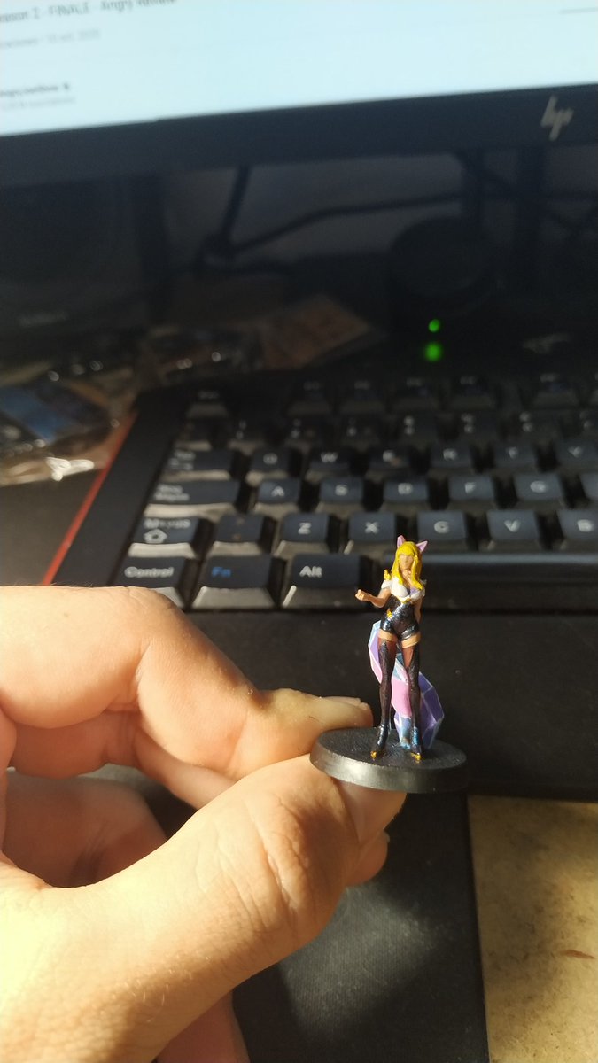 cotorra_enjoyer's tweet photo. Mañana acabo con Ahri KDA ☺ https://t.co/XVB3Fe0YYQ