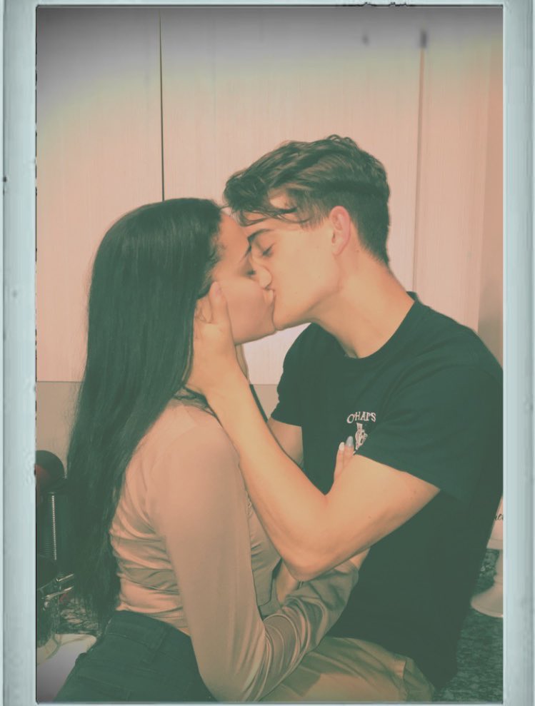 Lyssa T. tweet media