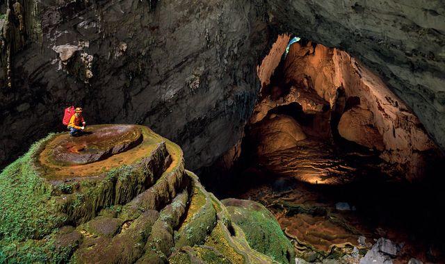 2019’un ortalarına gelindiğinde, mağaranın yeraltı nehri ile Hang Thung adlı yakındaki bir başka mağaraya bağlandığı anlaşıldı. Bu, mağaranın efektif hacmini 1,6 milyon metreküpten fazla artırmaktadır.