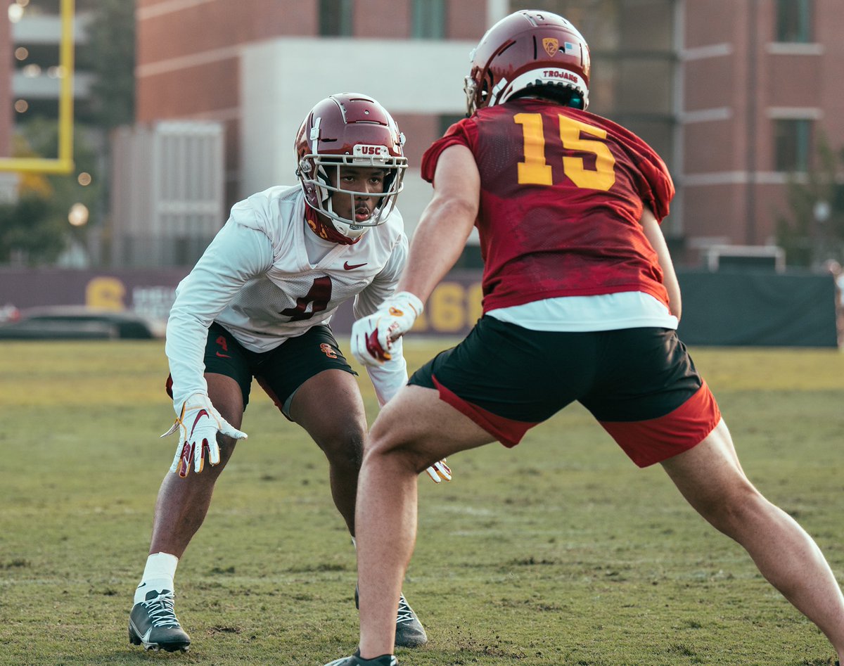 madmaxx310's tweet photo. We all Bizness this season. #4era @maaaax_1 https://t.co/bz2CBNfBCO