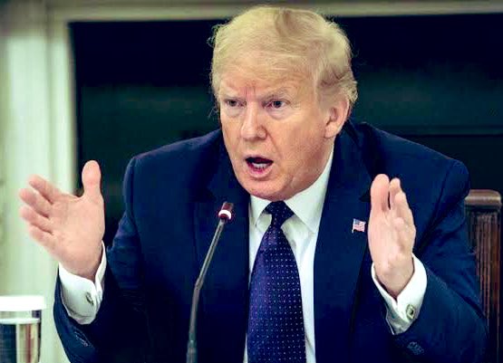 Korana’nın Trump19 testi pozitif çıkmış esprisi yapıldı mı?! 😳🤭 https://t.co/Cplj6uEYjV