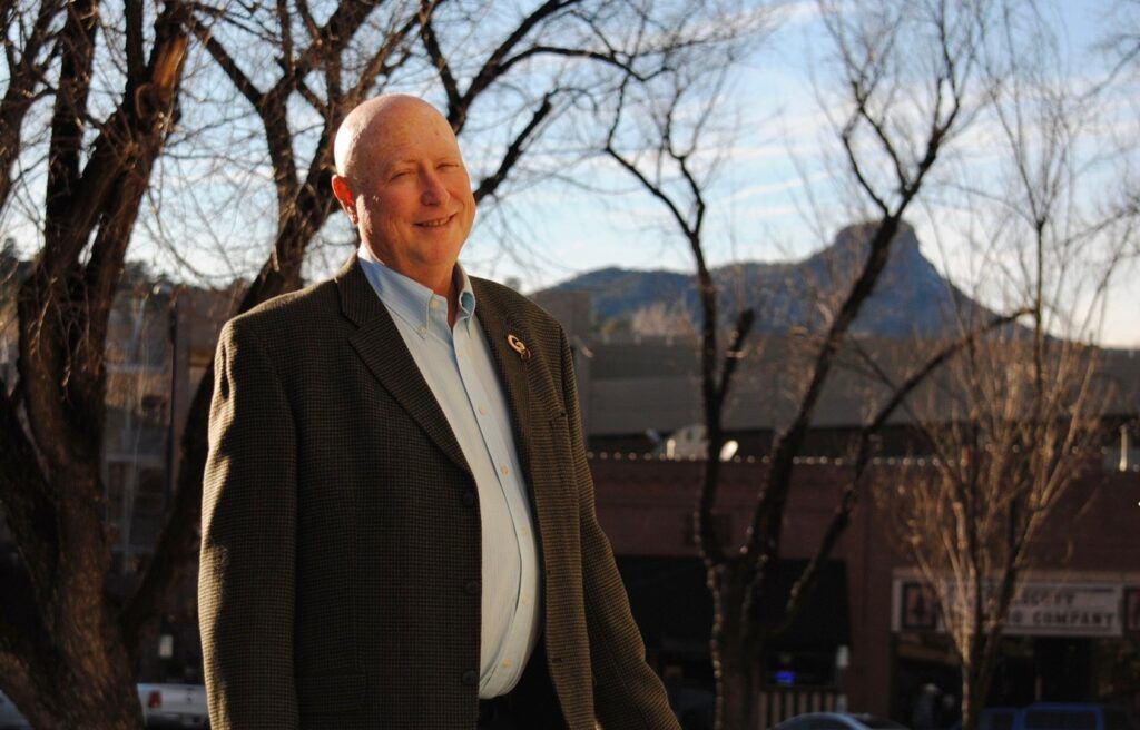 LutesYCbos's tweet photo. John Lutes, releases a new video “Our Water, Our Future”. In Lutes’ words “Our Water, Our Future is a video that gives an overview on what I think is the most important topic facing us in Yavapai County. 
https://t.co/1aH2Gzzrds 
https://t.co/aYgcJzoXFW https://t.co/ZEoXjqN8i4