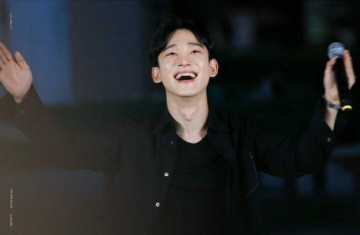 Jenika18764673's tweet photo. Semangat Jongdae, jangan bersedih kami tau kamu kuat exo-l akan selalu bersamamu🤗❤

We Are One ❤ Saranghaja

#EXOLSTAYWITHEXO
#EXOLSTAYWITHJONGDAE
#첸 #CHEN #EXO
@weareoneEXO https://t.co/K3JDZRfl2x