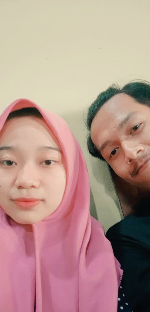 Mariskaehe's tweet photo. #HappyBoyfriendDay ❤️ https://t.co/MarPz6Wv99
