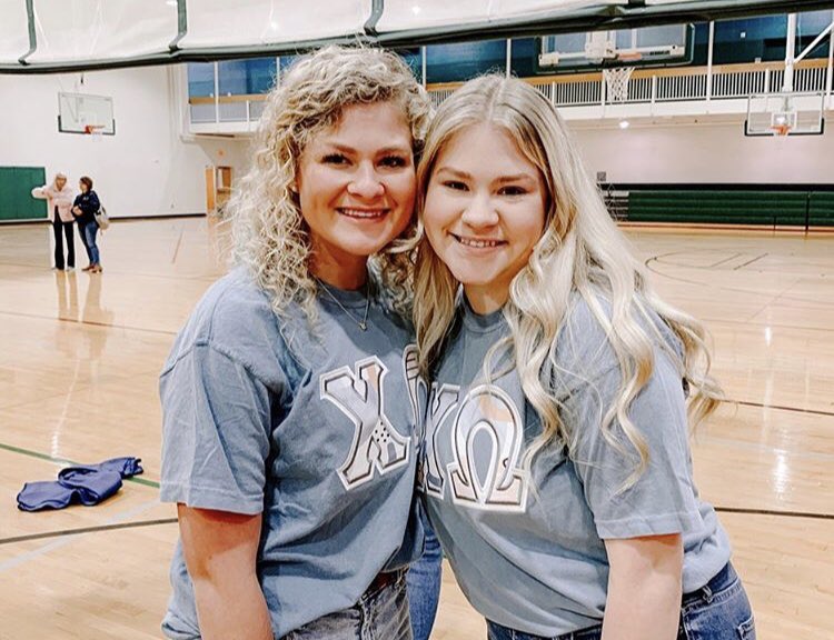 Still obsessing over last year’s Big/Little Reveal🤩 PC ‘20, we are so ready for you to join our fams!!