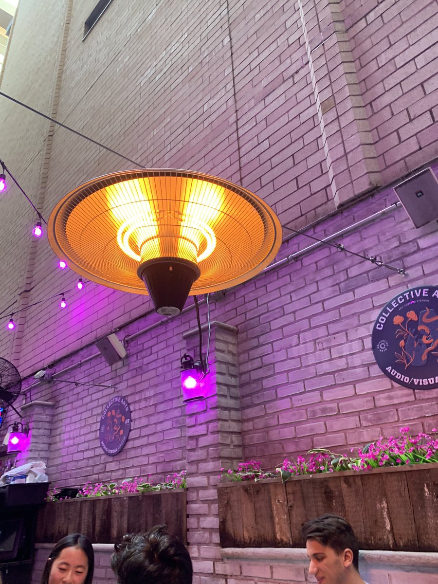 Griffmith12's tweet photo. Heat lamps are under review https://t.co/wlx2FXyTlB