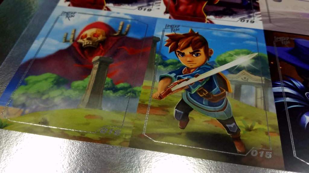 LimitedRunGames's tweet image. If you don't know, we send trading cards with every numbered release.

For #LimitedRun5, we're giving away FOUR full V2 sets of trading cards — two gold, two silver. When you collect them all, you feel good about your life (hopefully).

Follow &amp;amp; RT! We'll draw a winner on Monday.