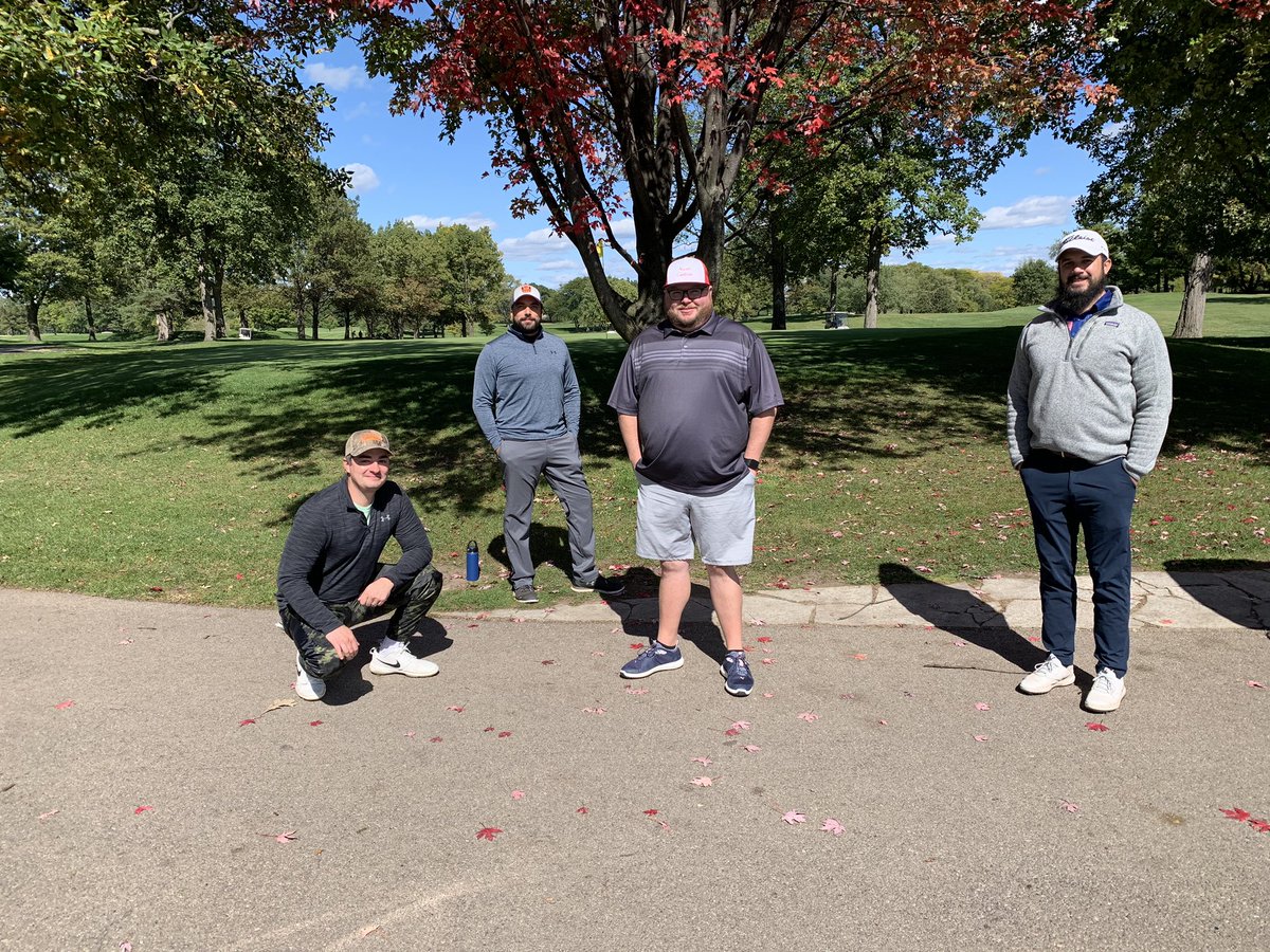 The last of our summer golf outings took place yesterday for Cardinal Baseball at St. Andrews Golf and Country Club. Thanks to everyone who made it out this summer 🏌️