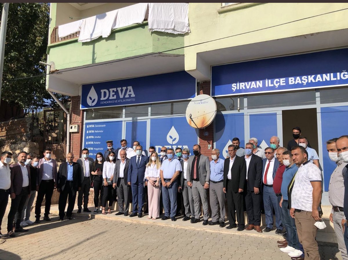 Kongre çoşkumuz bugünde salonlara sığmadı.<a href="/devapartisi/">DEVA Partisi</a> 

Emeği geçen tüm teşkilat mensuplarına ve damlaları toprakla buluşturan Aziz milletimize sonsuz teşekkürler.

Balıkesir-Altıeylül,Malatya-Yazıhan,Sakarya-Karasu,Siirt-Şirvan.
👏👏👏