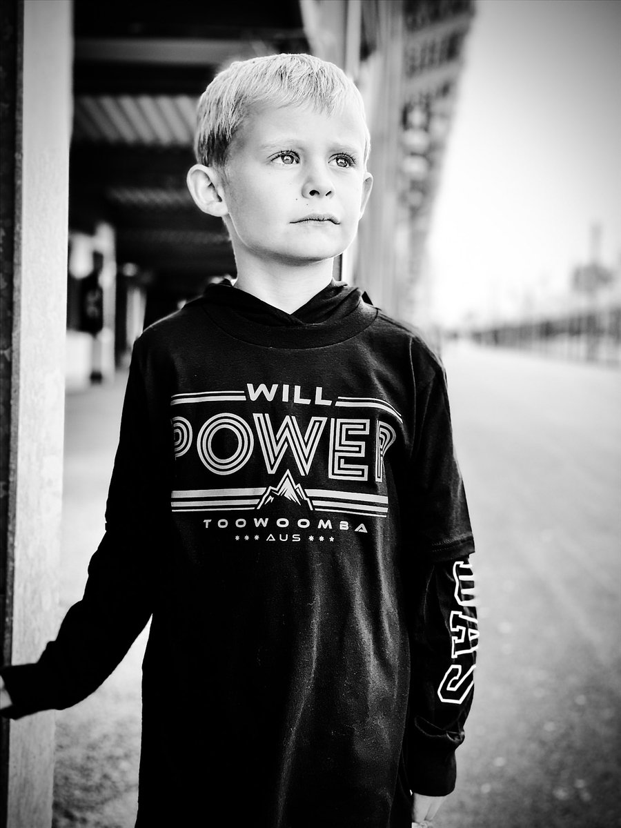 AsherRacing's tweet photo. Pleased to announce my partnership with @redlineace1 as a #brandambassador! Honored to get to be the first to show off the new @12WillPower merchandise! Check it out at https://t.co/Ubbb7jq4am ! Available in youth and adult sizes! Stay tuned for more info! #teamRLA #willpower https://t.co/9fA22irNnn