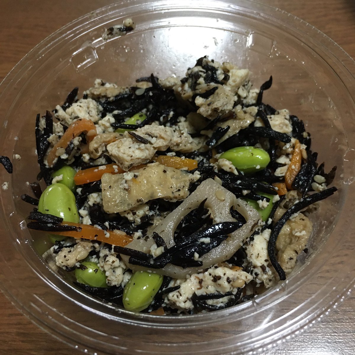 6種具材のお豆腐とひじきの煮物