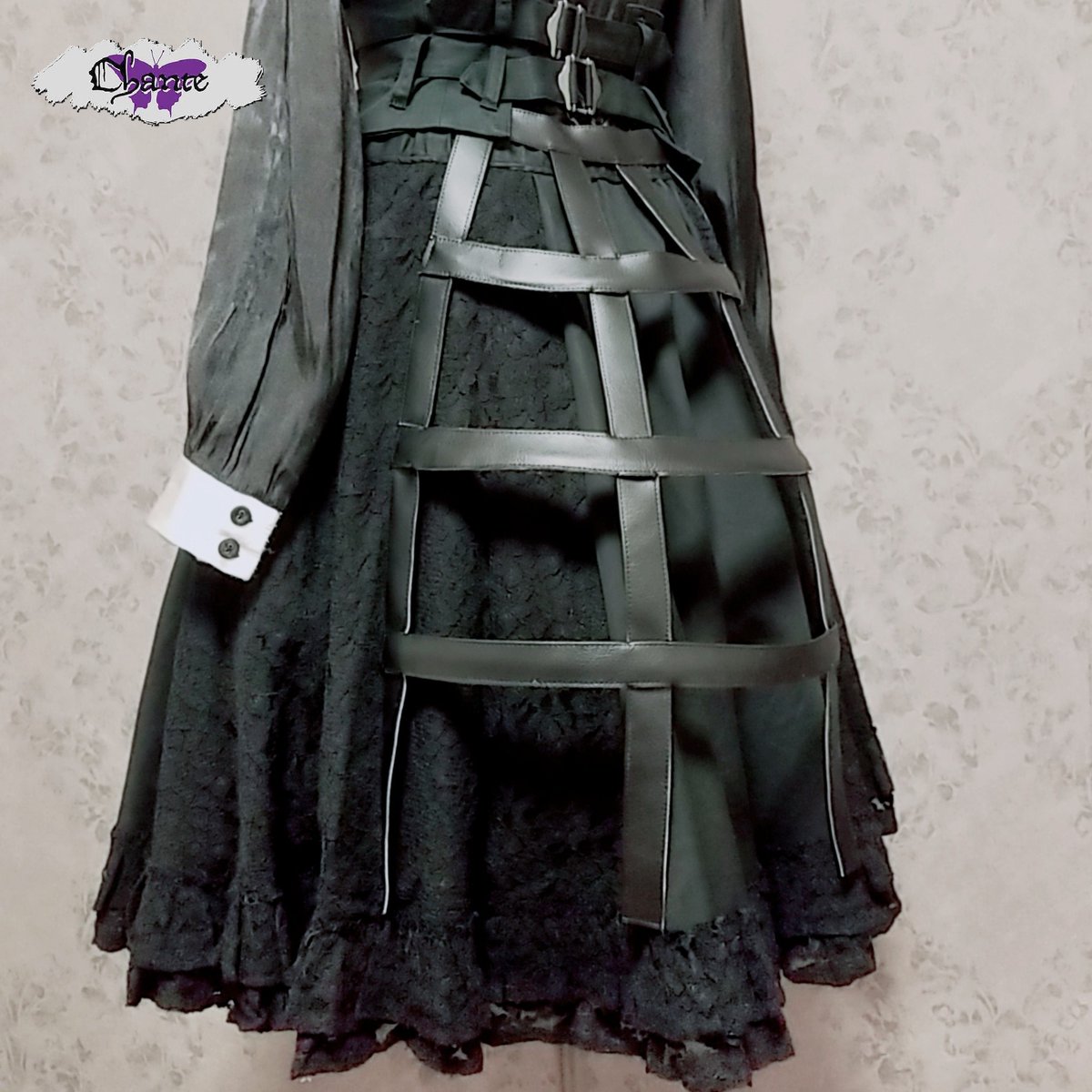 るるー 3 27 ｺﾞｽﾛﾘﾏｰｹｯﾄ出展 背景に かべがみ道場さんの壁紙が お気に入りで リピートしてる のりなし なら 500 Mくらいからあるので コスパいいし しっかりしてる 宅撮り捗る T Co Licuzol4pf