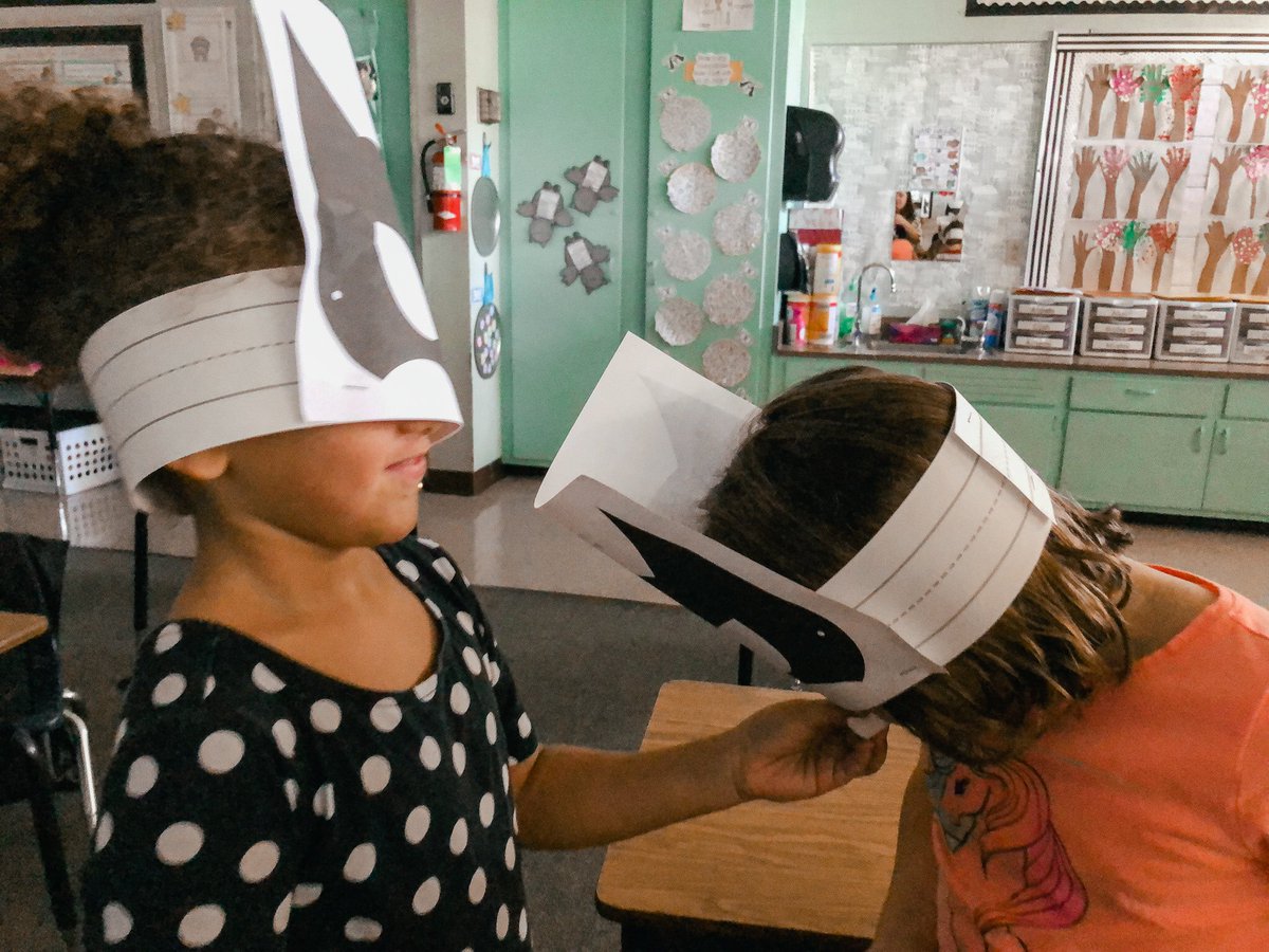 Comparing and contrasting characters and completing our senses unit with a Super Bat Sense Investigation. More details and a freebie unit here. bit.ly/PGBatInvestiga…