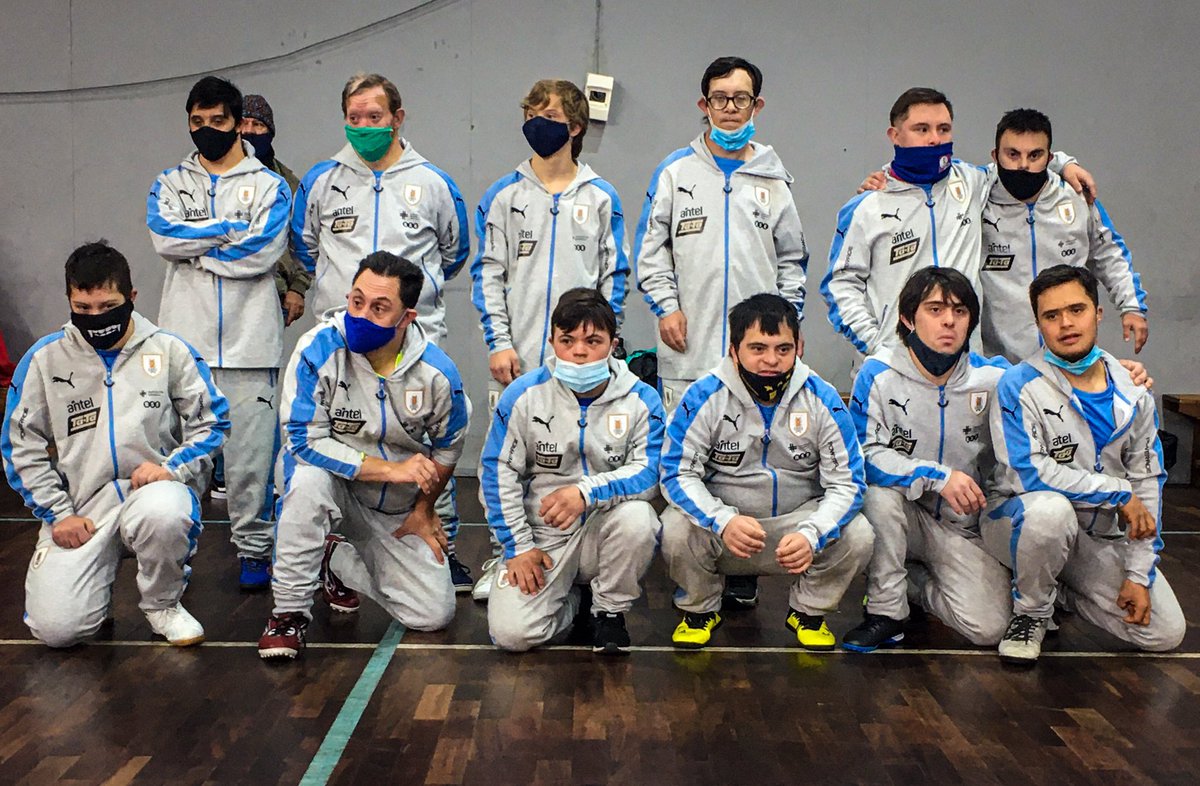FutsalDownUY's tweet photo. 🇺🇾 ¡La Selección Uruguaya de Futsal de Síndrome de Down ya es una realidad!

#UruguaySomosTodos https://t.co/edOnegrQkv