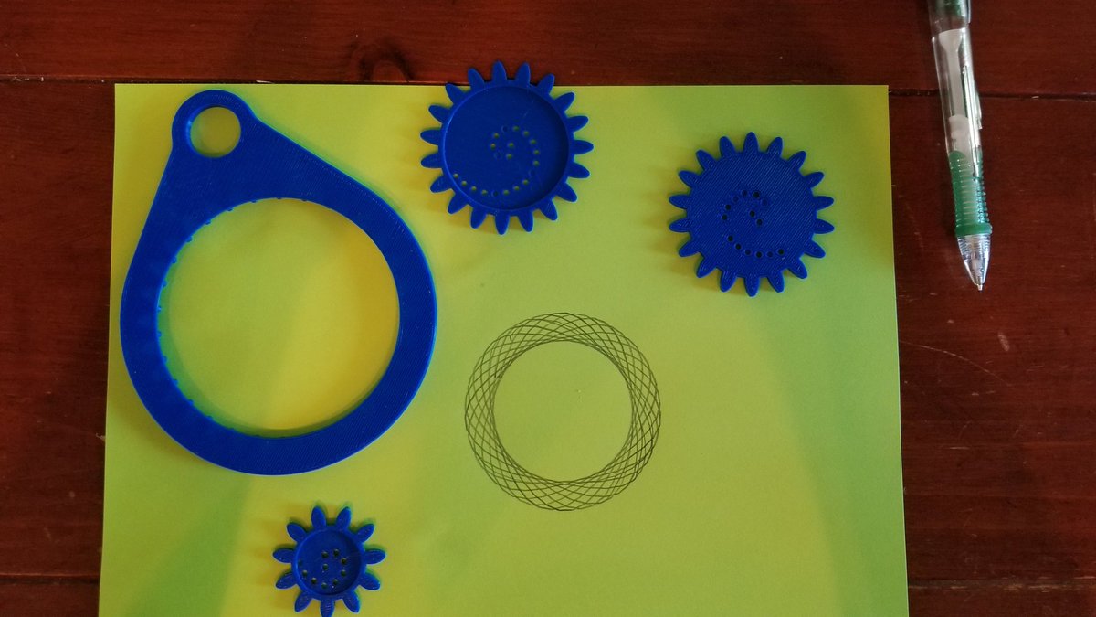 Also, spirograph for the 4yo: https://www.thingiverse.com/thing:905849 