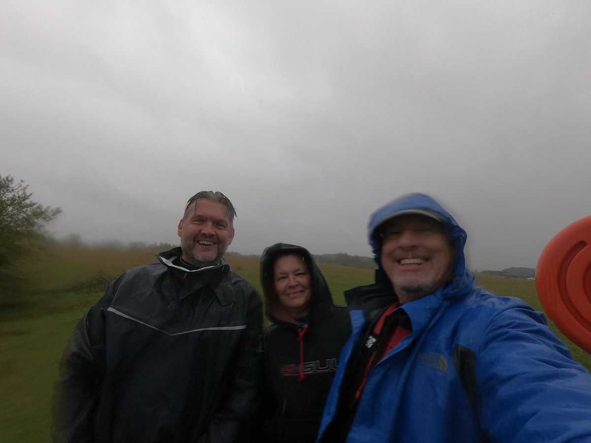 Well done to <a href="/cookier9999/">Richard Cooke</a> and #DebbieAshley completing their #ASI #Instructor #WaterRescue practical at #WildShoreDelamere with our instructor <a href="/bri_cads/">Bri Cad</a> demanding conditions but they battled through #SaferPaddling #SUP #ASI #AccreditedSchool