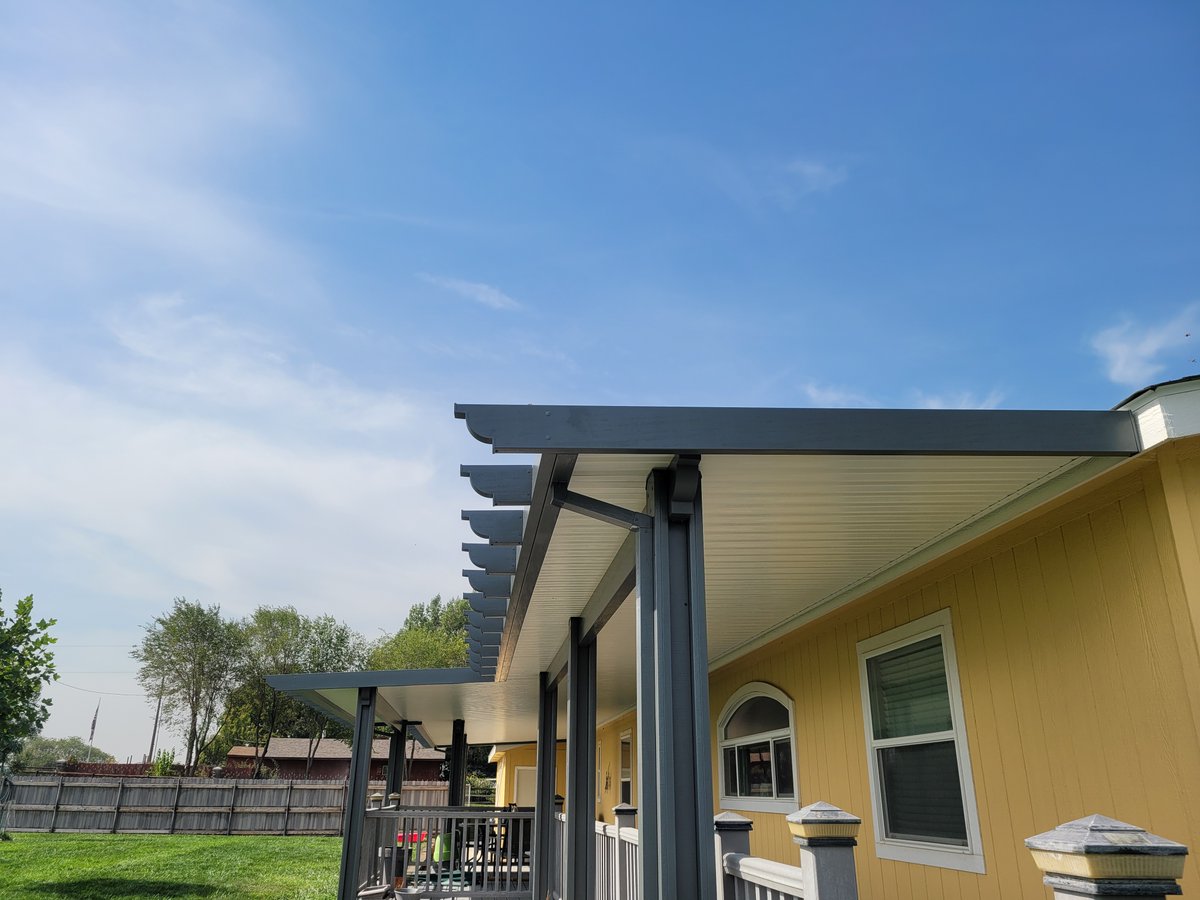 SuperiorPatio's tweet photo. 3 different sizes in one cover.... no problem #patio https://t.co/ZYaeoq13EB