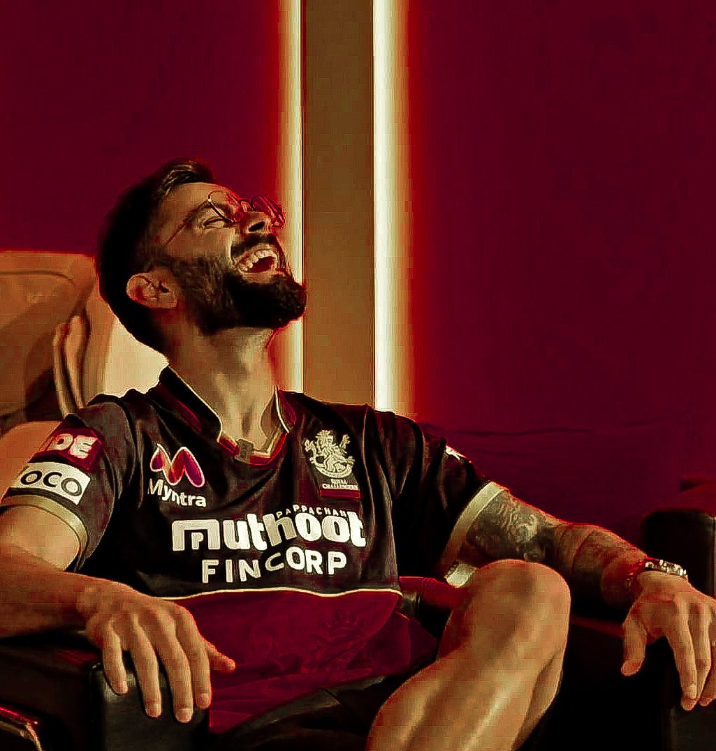 #kingkohli 💪🏏👍
#Kohli #PlayBold #RCBvRR #rcb #IPL 

<a href="/imVkohli/">Virat Kohli</a>