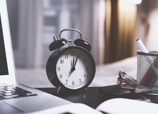 DoctorContract's tweet image. ✅ Research reveals the most productive time of day for each profession.

What do you think, is it accurate for you?

#productivity #HR #recruitment 

 tinyurl.com/y5q3gtm3