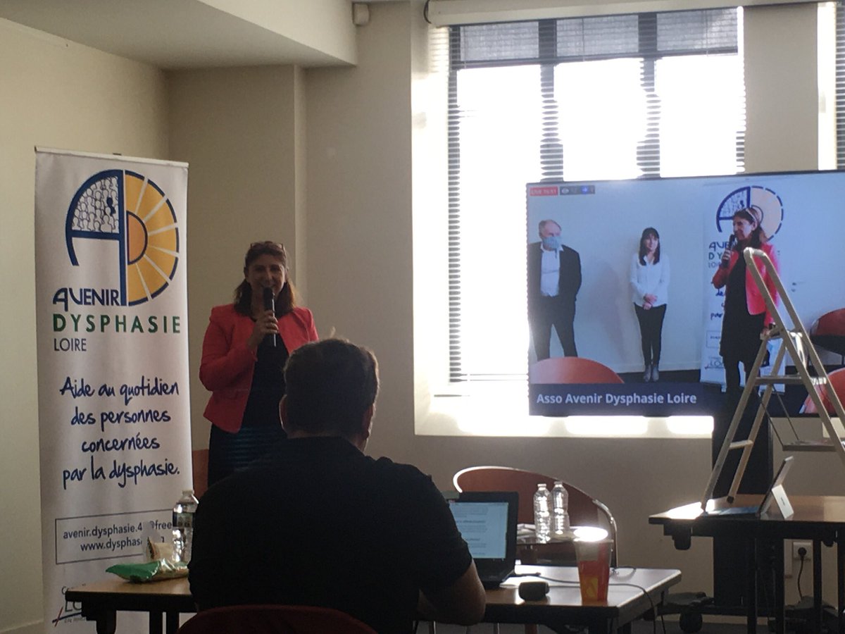 Notre CEO <a href="/gbezie/">Guillaume BEZIE</a> intervient sur #digitracking à la journée desDys 🧠 invité par avenir dysphasie 42. <a href="/SandrineChaix/">Sandrine Chaix</a> introduit la conférence.