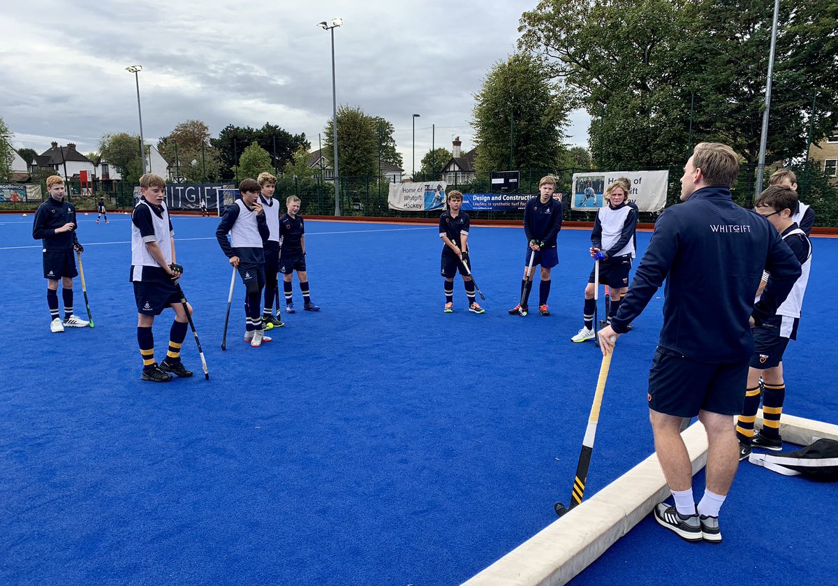 After the U16s, U15s + U13s this morning, the U14s rounded off a busy day of hockey training on the astro. The boys were fortunate enough to have our new Senior Deputy, Mr Cresswell on hand to impart some of his hockey expertise.