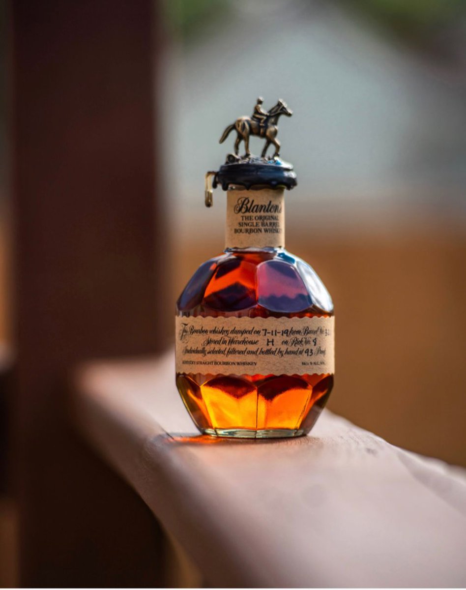 BlantonsBourbon's tweet photo. Tonight we raise our glasses to our Instagram friend  @thecharredcask! They are a wonderful whiskey photographer and friend! Check them out! #friends #friendsfriday https://t.co/bhzXjkyFm9