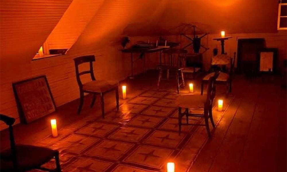 VisitStA's tweet photo. The @XFHouse is offering a new tour for the #Halloween season — “Twilight Tour: The Lighter Side of the Darker #History of the Ximenez-Fatio House.” These tours will depart every Fri. and Sat. evening through October, from October 2 through 31, 2020.
https://t.co/7twvAS6i23 https://t.co/IFh8TI95sB