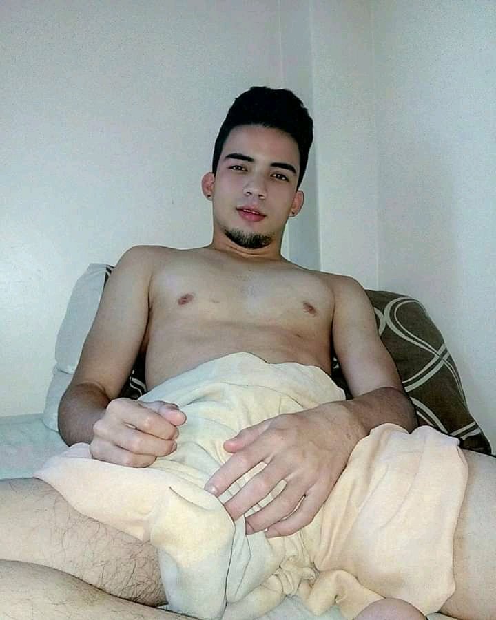 STHEBAHS's tweet photo. buenos días. https://t.co/m2SlHzQAr3