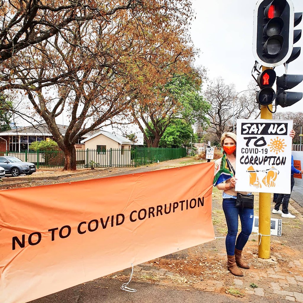 ChangeAgentSA's tweet photo. Thank you @sunnyboymorgan & @JAInjustice for all you do. I will continue to support you as much as I can, where I can. Wishing you strength and stamina in all you do. Thank YOU!!!! #StopC19Corruption #Corruption #COVID19 #OrangeMasks @KathradaFound https://t.co/jXpLdcnBSU