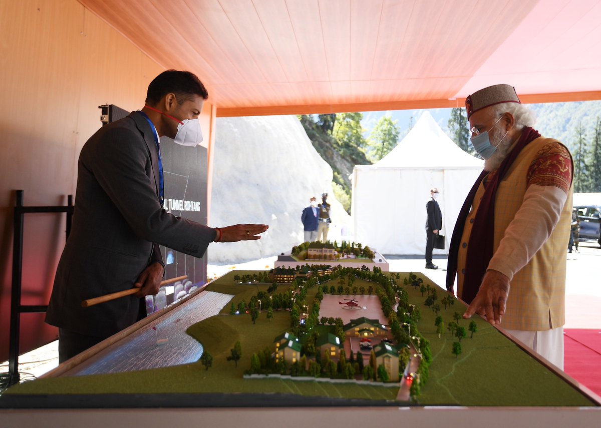 narendramodi's tweet photo. The #AtalTunnel is a game changing infrastructure project that will help several citizens. With this project comes several economic benefits, particularly for agriculture and tourism. https://t.co/6gAwK5QR4Y