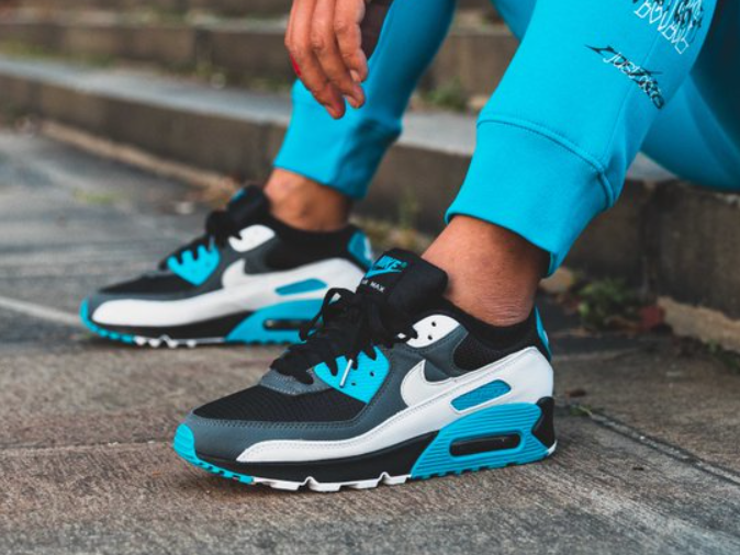 nike air max 90 reverse laser blue