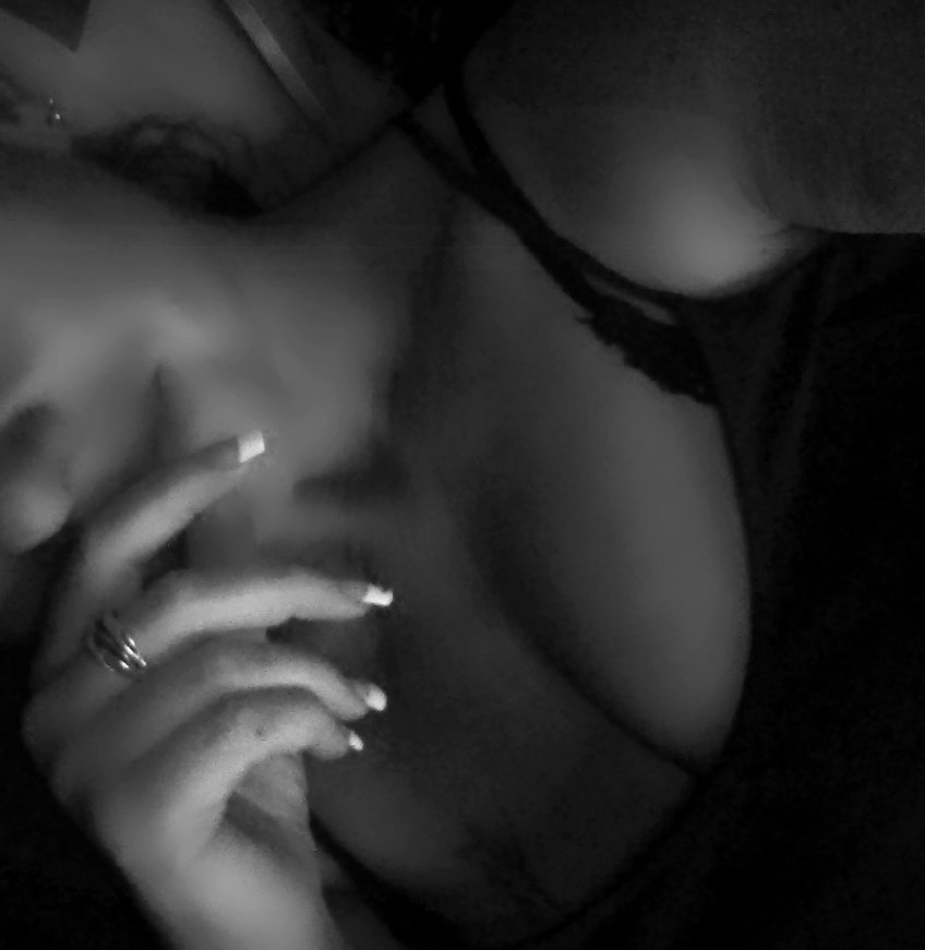 sub_demon's tweet image. Know this...I'm not submissive to you..only to HIM.
I crave only his DOMINANCE.
If this does not make me  SUBMISSIVE I'm fine with that.
I choose to SUBMIT because he has earned my HEART, BODY and SOUL😈🖤
@_AlphaDemon_