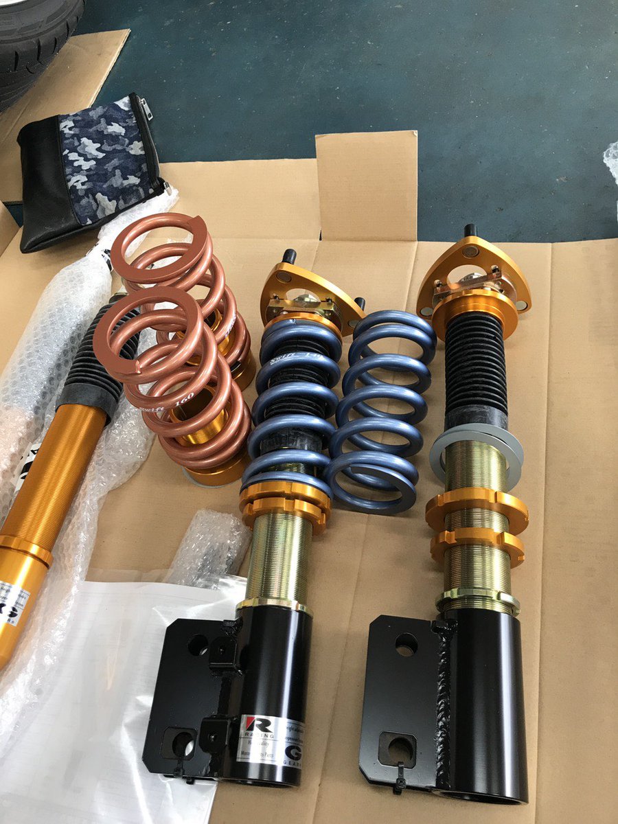 おだけん 拡散希望 Fd2パーツ売ります ホイール4本セット タイヤ無し 9万 Weds Sa10r 18inc 9 5j 35 2本 8 5j 45 2本 レーシングギア 車高調 バネスイフト 使用期間1年半 8万 戸田マフラー 画像参照 美品 10万 ファーストモールディング おだけん 拡散希望 Fd2パーツ売ります ホイール4本セット タイヤ無し 9万 Weds Sa10r 18inc 9 5j 35 2本 8 5j 45 2本 レーシングギア 車高調 バネスイフト 使用期間1年半 8万 戸田マフラー 画像参照 美品 10万 ファーストモールディング