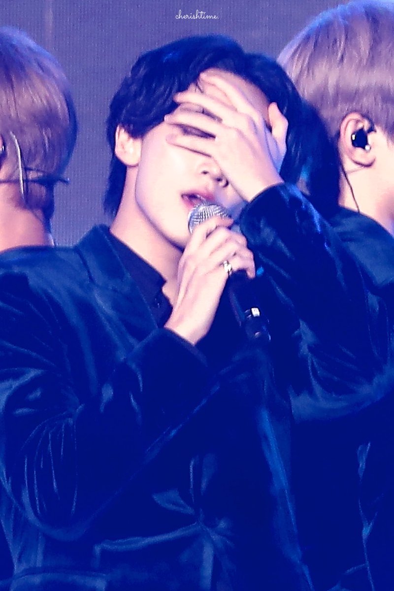 Cherishtime1004's tweet image. 🌟ʜᴀᴘᴘʏ ʙɪʀᴛʜ ᴅᴀʏ ᴊᴇᴏɴɢʜᴀɴ🌟
우리 정한이 26번째 생일 너무 축하해요💖
정한이는 우리의 햇살이야✨
항상 좋은 모습을 보여줘서 고마워요💕
앞으로도 정한이가 행복하시길바래💖
#가을의찬사_천사정한아_생일축하해
#OurAngelJEONGHANday 
#SEVENTEEN #세븐틴 #JEONGHAN #정한 #ジョンハン