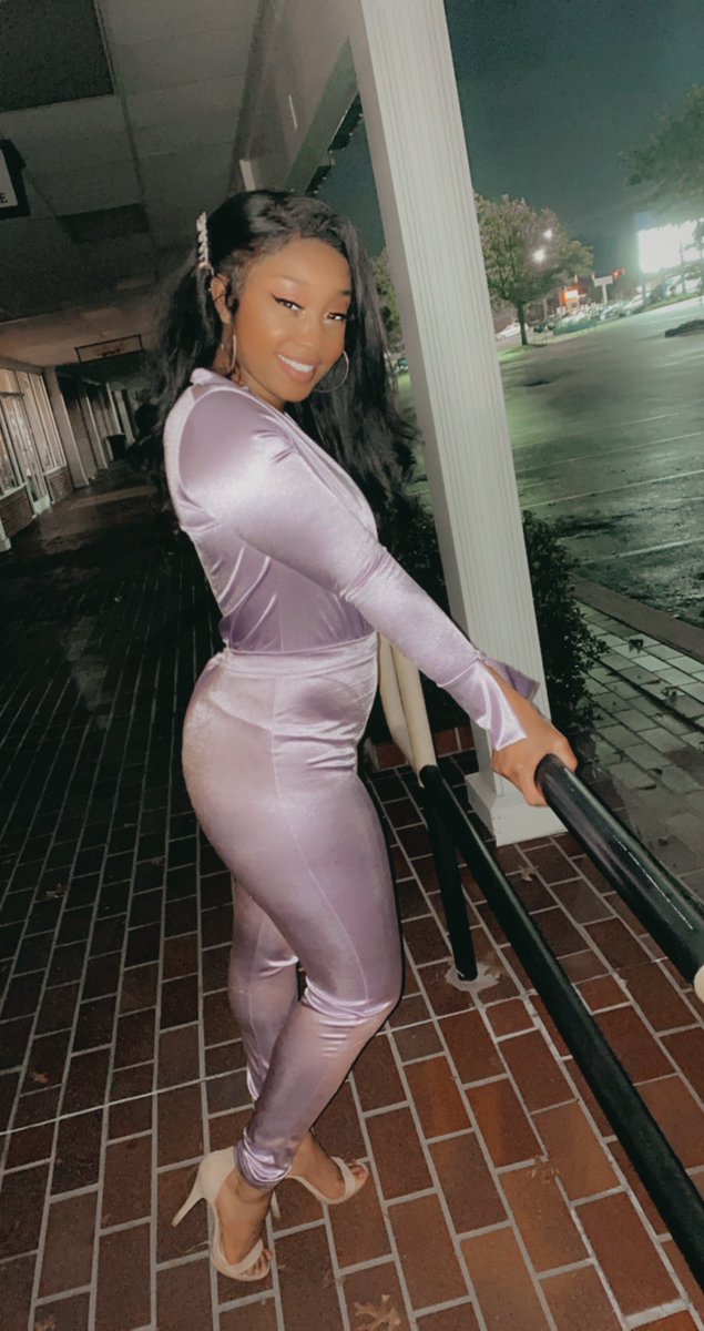 JSimonee16's tweet photo. A few more 🥰 https://t.co/oXwr542Krz