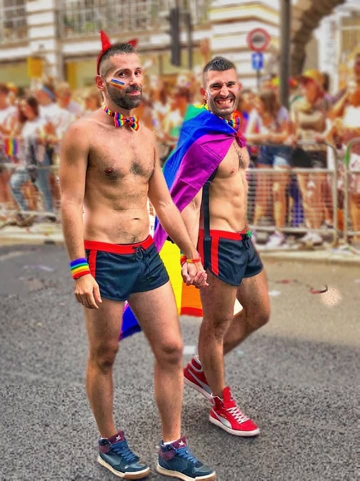 Gay pride techno