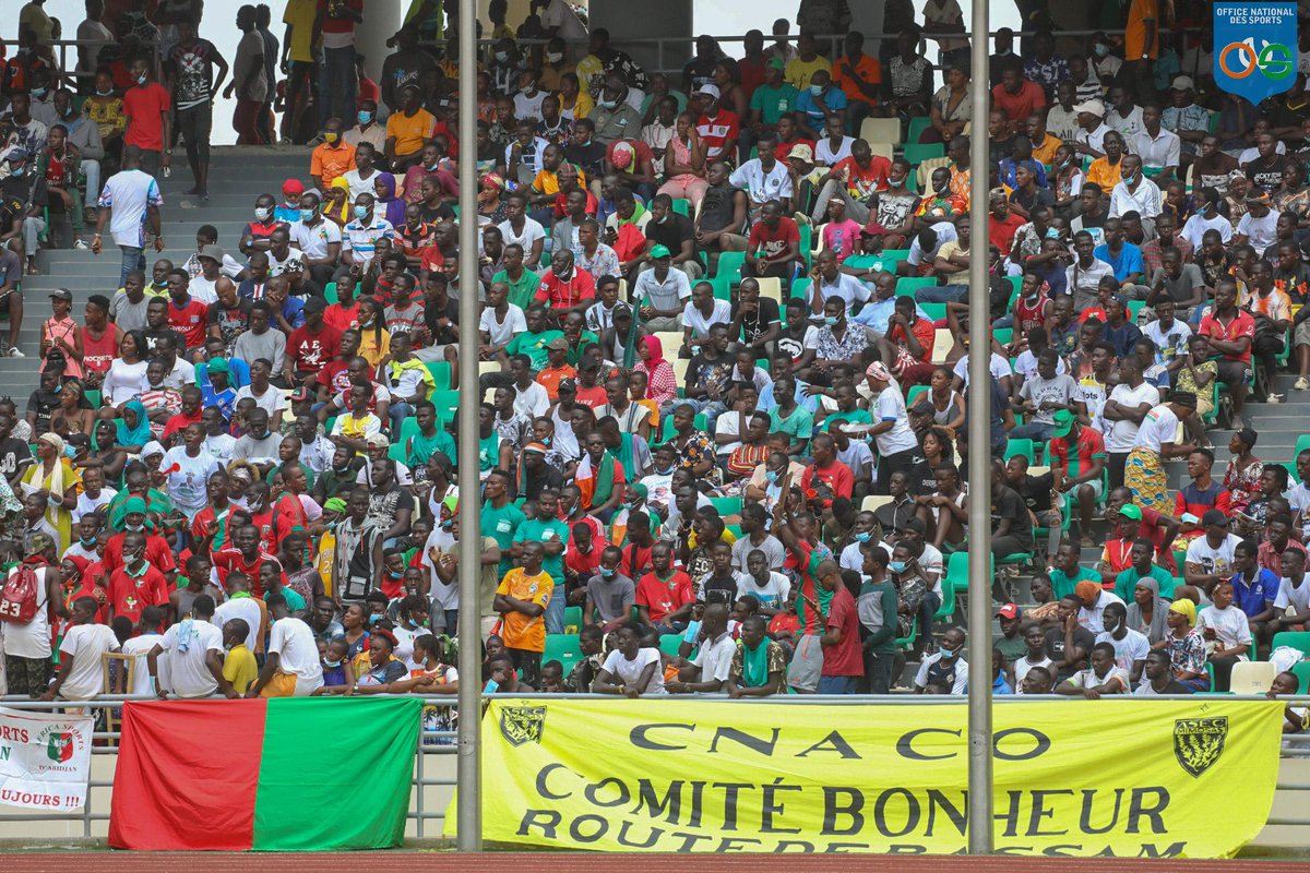 OfficeN2Sports's tweet photo. #inaugurationstadeEbimpé
Les premières images. https://t.co/NxEjOP6scG