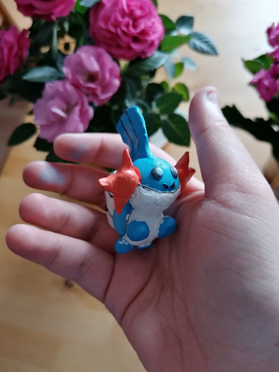 JackLunacy's tweet photo. Gobou en patte fimo
(j'ai eu quelques problèmes avec la cuisson du coup j'ai du le peindre)
#pattefimo #pokemon #gobou #créations https://t.co/ABA0Mx3r9F