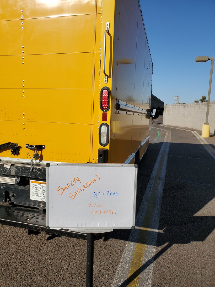 Safe Saturday here in Tempe! Engaging our new professional drivers as to how to avoid contact with awnings at apartment complexes. Think about park placement. #SafeSaturdays