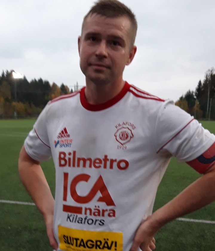 KilaforsIf's tweet photo. @KilaforsIf vinner den viktiga div.4-matchen mot @enangersik med 3-2. Enånger ledde med 0-2 efter 8 min. Samtliga 3 Kilaforsmål av Robin Modd https://t.co/sEM32TR77y