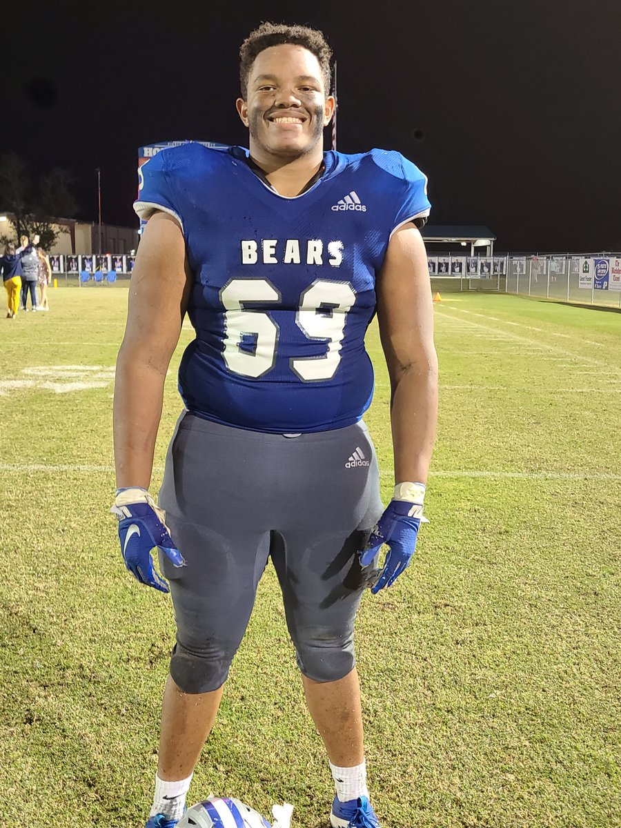 BVEvery's tweet photo. 2021 Sleeper DT/DE at Pierce County Seth Foster. Big game in win over ELCA @xixnyne @SoGaFootball @seth_foster72 https://t.co/BzYBe2dctp