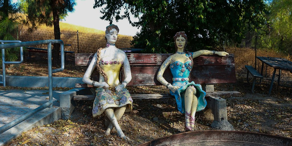 RoundupNews's tweet image. Widespread protests have prompted the removal of racist statues and monuments across the country, leaving many in the Pierce community wondering what will happen with Trapper's Lodge. buff.ly/3l5SfGI

✍️ @zoeanneramirez1
 📸 @dhicksonbottom